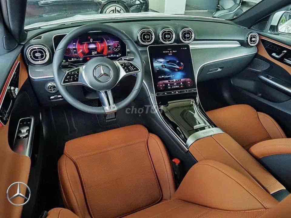 Mercedes Benz C Class 2025 C200 Avantgarde - 25 km. Mua bán Ô tô tại Quận Bình Thạnh Tp Hồ Chí Minh được đăng bởi Hùng Mercedes Haxaco Hàng Xanh hình 9