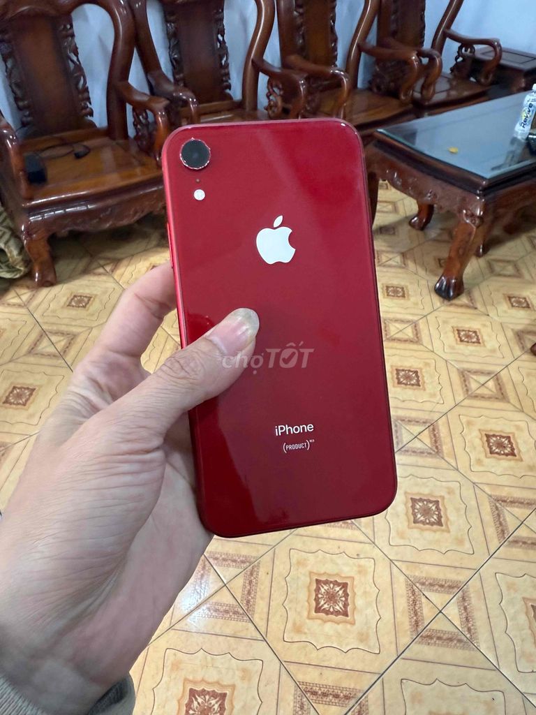 Apple iPhone Xr 128GB Đỏ 98% mới. Mua bán Điện thoại tại Thành phố Buôn Ma Thuột Đắk Lắk được đăng bởi Nguyễn Tâm hình 1