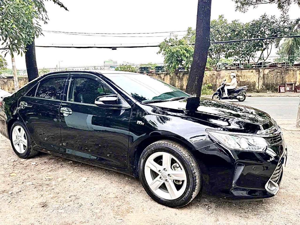 Toyota Camry 2016 2.5Q - 20000 km