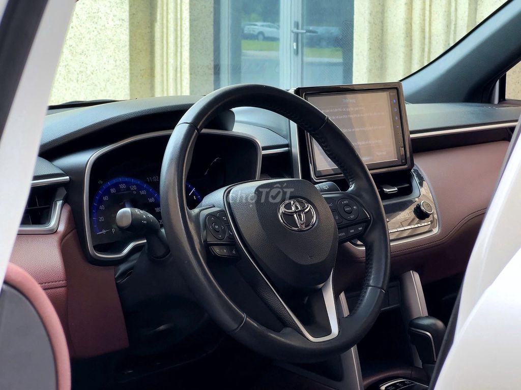 Toyota Corolla Cross 1.8HV 2020, tiết kiệm với HV. Mua bán Ô tô tại Quận Long Biên Hà Nội được đăng bởi Long Biên Cars hình 13