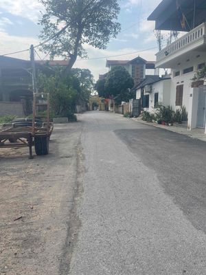 Bán nhà gần vành đai 4 trước cửa ôtô tránh dt 40m giá 4tỷ