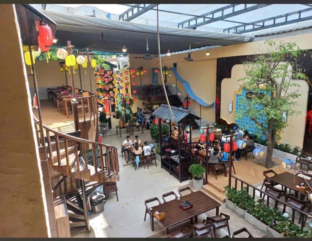 Nhà hàng, cafe sân vườn 1000m2 không gian mở cho thuê 110 triệu/tháng