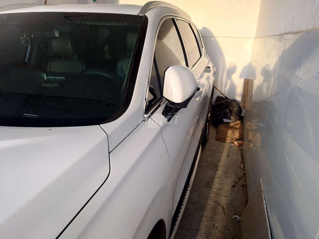 Santafe 2.2L tiêu chuẩn. Mua bán Ô tô tại Thành phố Long Xuyên An Giang được đăng bởi hura hình 2