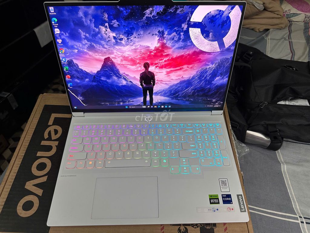 Legion 7i 2024 i9-14900HX RTX 4070 Màn hình 3.2K. Mua bán Laptop tại Quận 1 Tp Hồ Chí Minh được đăng bởi Nam Nguyen hình 1