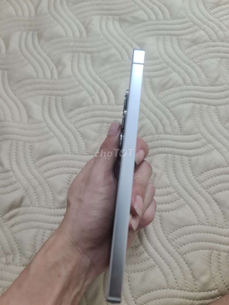 Samsung S25 Ultra 256GB Bạc. Mua bán Điện thoại tại Huyện Đông Anh Hà Nội được đăng bởi Ngọc Đại hình 1