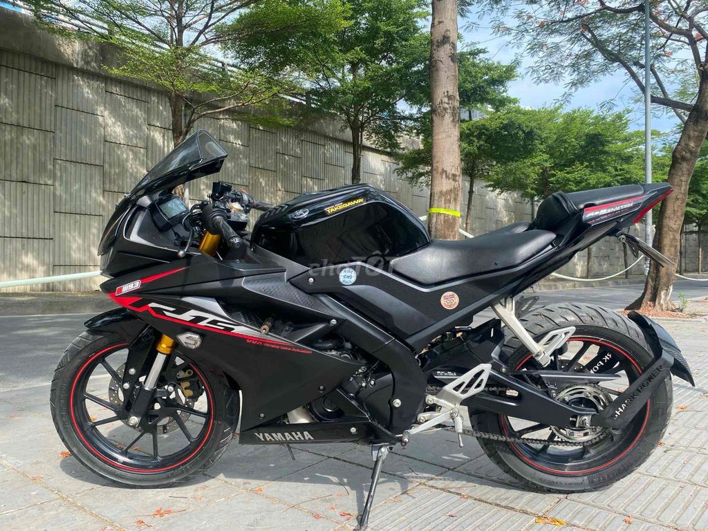 Yamaha R15 V3 hàng hiếm chạy ít- xe như mới  moto. Mua bán Xe máy tại Quận Cầu Giấy Hà Nội được đăng bởi Tong motor xe may hình 6
