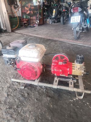 Máy xịt thuốc chạy bằng xăng. Mua bán Đồ chuyên dụng, Giống nuôi trồng tại Huyện Châu Thành Tiền Giang được đăng bởi Phuong