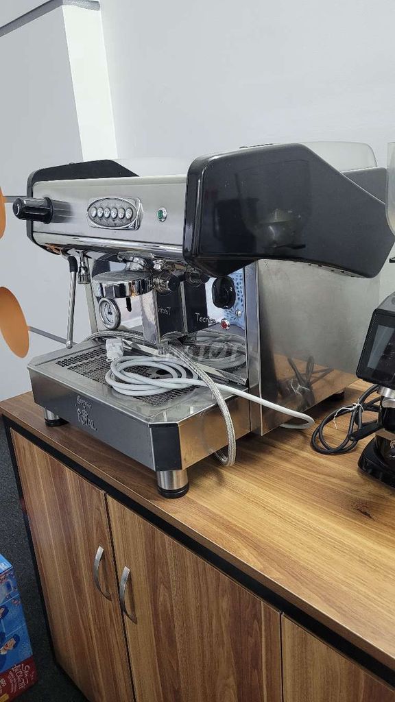 Máy pha cà phê TECNICA 2.0 Đồng Bạc 7L. Mua bán Bếp, lò, đồ điện nhà bếp tại Quận Ba Đình Hà Nội được đăng bởi nguyễn thị hòa hình 1