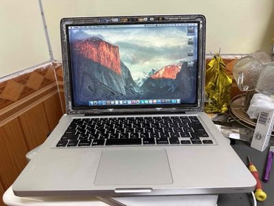 Apple macbook pro 13" 2010. Mua bán Laptop tại Quận Ba Đình Hà Nội được đăng bởi Dat