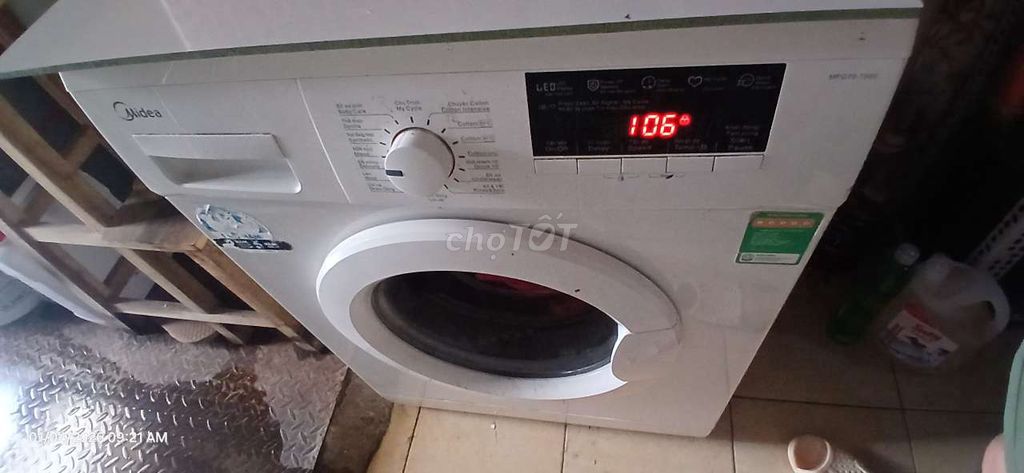 Máy giặt Midea MFD70-1303 Trắng. Mua bán Máy giặt tại Quận Cầu Giấy Hà Nội được đăng bởi Tùng hình 1