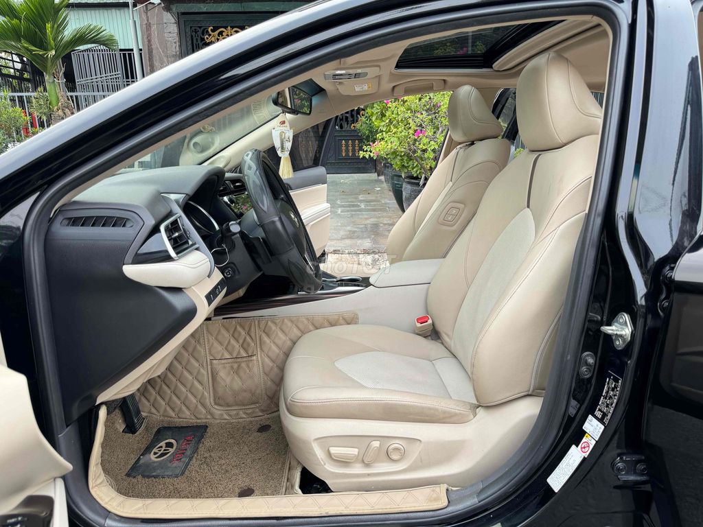 Bán Camry 2.5Q đời 2019 hỗ trợ bank. Mua bán Ô tô tại Thành phố Thủ Đức Tp Hồ Chí Minh được đăng bởi Hoàng Gia Auto hình 11