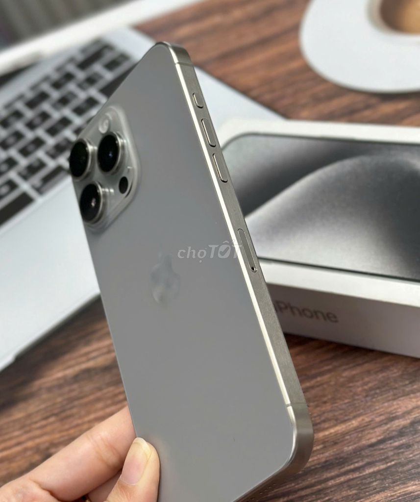 iPhone 15 Pro Max Xám. Mua bán Điện thoại tại Thành phố Đà Lạt Lâm Đồng được đăng bởi Thành Tâm hình 1