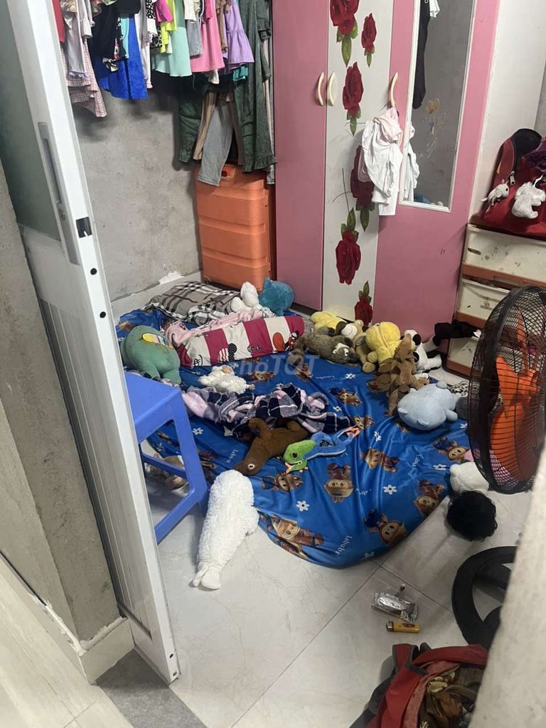 có việc gấp. Mua bán nhà ở tại Quận 7 Tp Hồ Chí Minh được đăng bởi Thao Nguyen hình 1