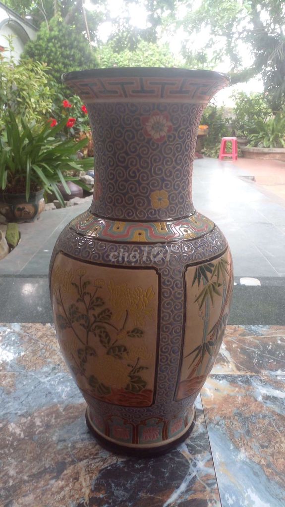Lộc bình Gốm sứ 60cm có sứt nhẹ. Mua bán Đồ sưu tầm, đồ cổ tại Thành phố Ninh Bình Ninh Bình được đăng bởi Kim Nam Joo hình 1