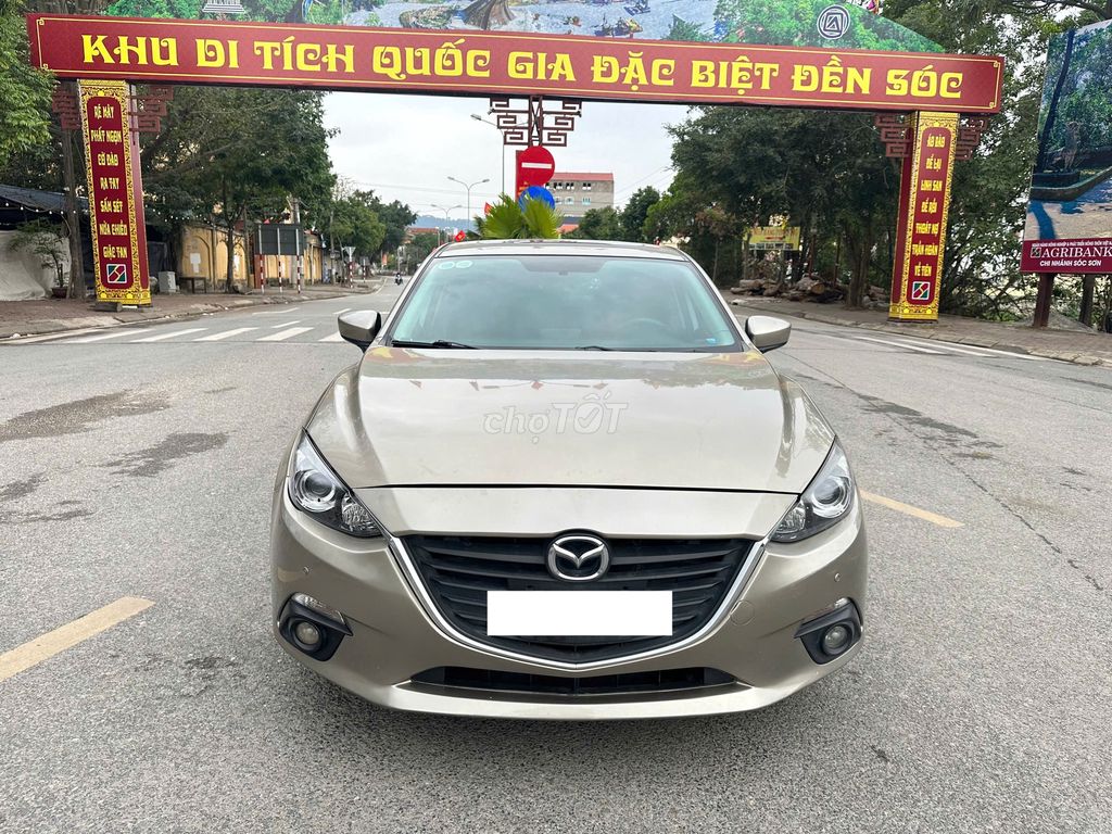 Mazda 3 1.5AT cuối 2016 1 chủ cu em hàng xóm. Chất