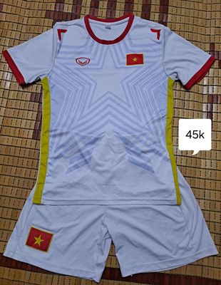 Bộ tuyển Việt Nam Size M màu trắng