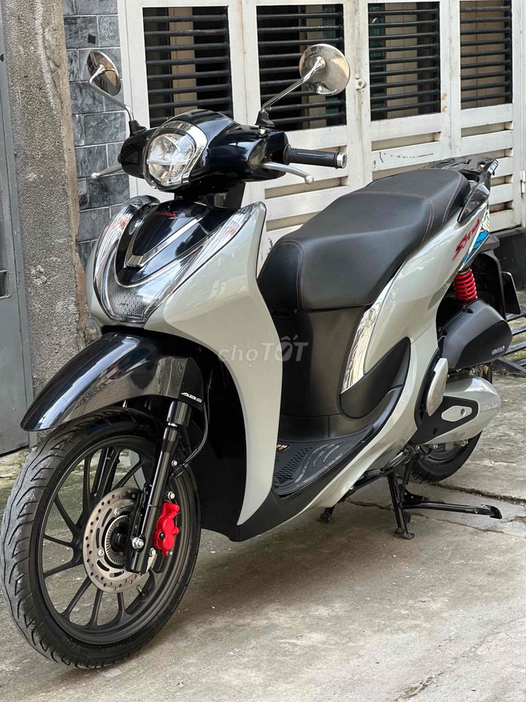 Sh mode 2023 ABS. Xám xi măng.BSTP 1 đời chủ. Mua bán Xe máy tại Quận Bình Thạnh Tp Hồ Chí Minh được đăng bởi Lê Nhân hình 1
