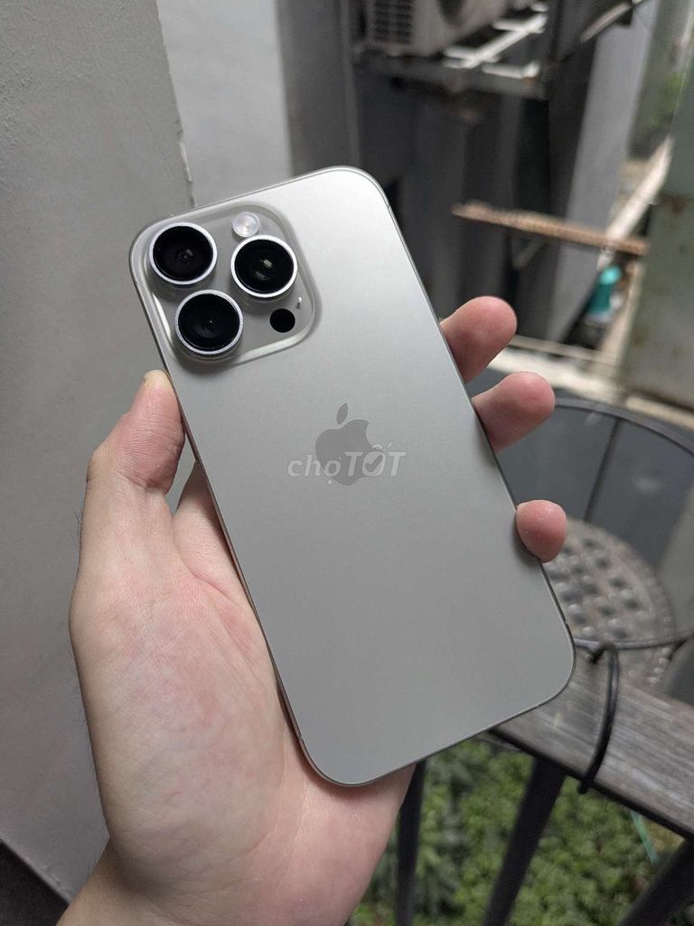 iPhone 15 Pro Max Titan tự nhiên. Mua bán Điện thoại tại Quận Phú Nhuận Tp Hồ Chí Minh được đăng bởi Quốc Huy hình 1