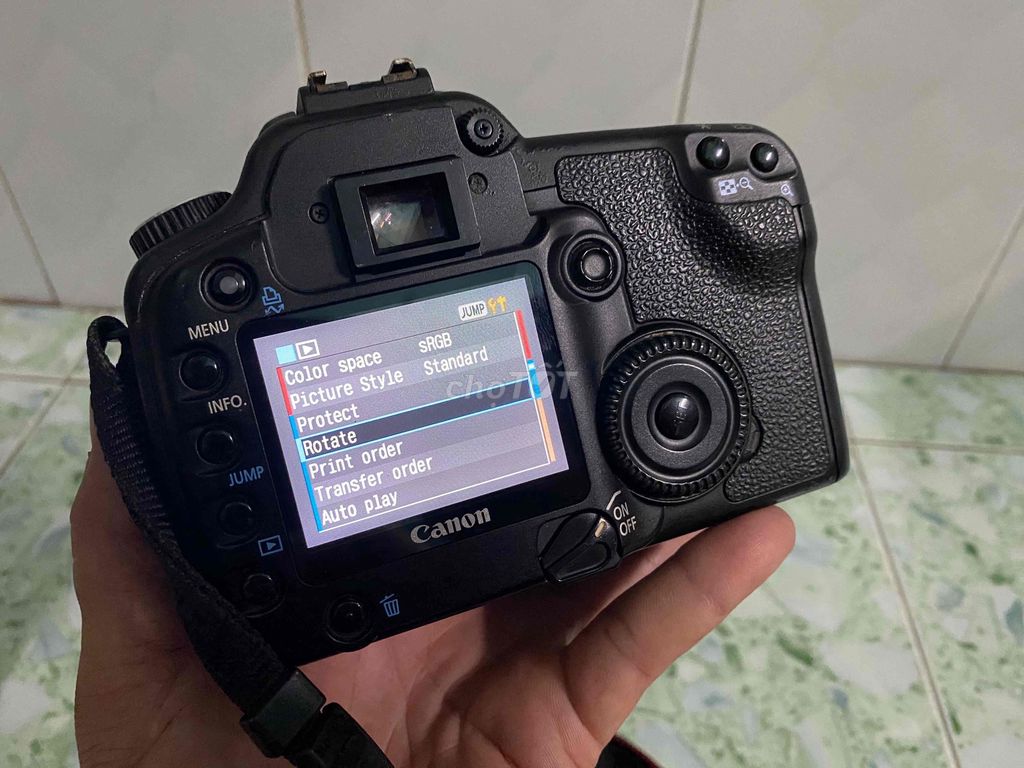 Máy ảnh Canon EOS 30D Đen đã sử dụng. Mua bán Máy ảnh, Máy quay tại Huyện Nhà Bè Tp Hồ Chí Minh được đăng bởi thuận Mua Vừa Bán 1168 hình 1