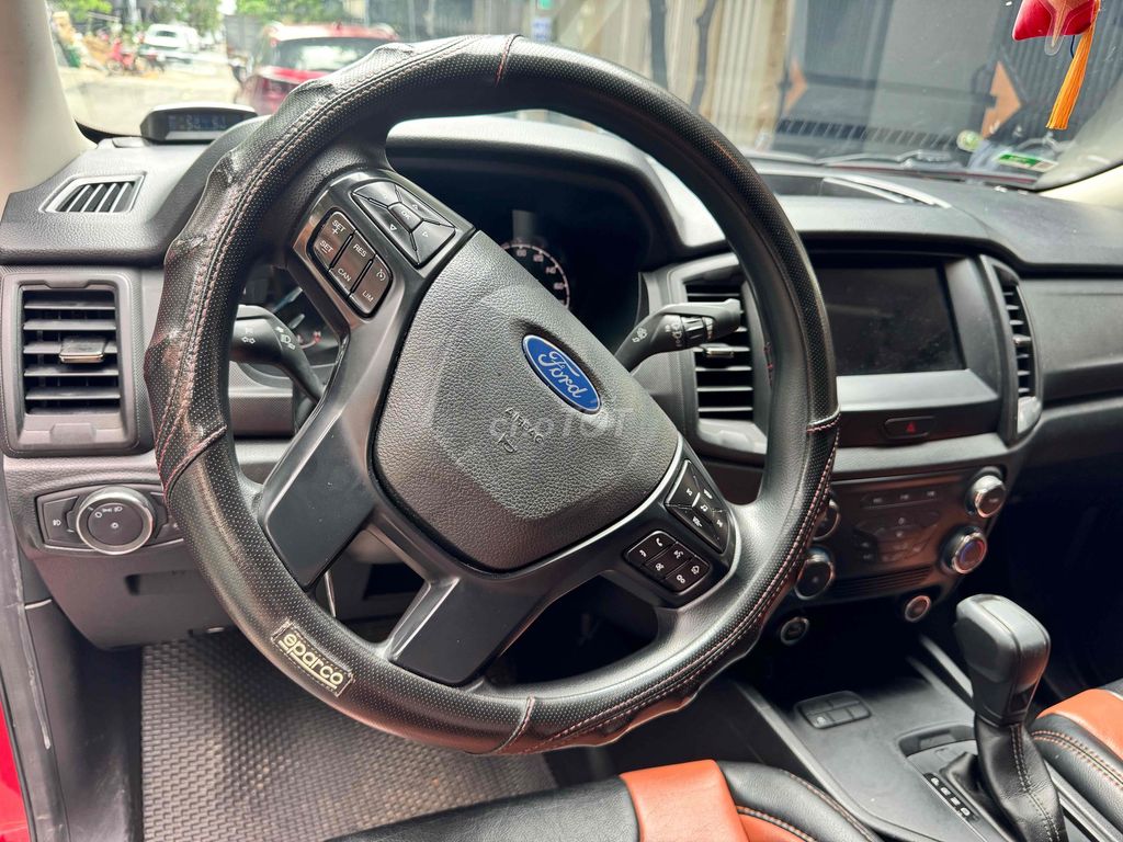 Ford Ranger XLS 2.2L 4x2 AT 2021 красный