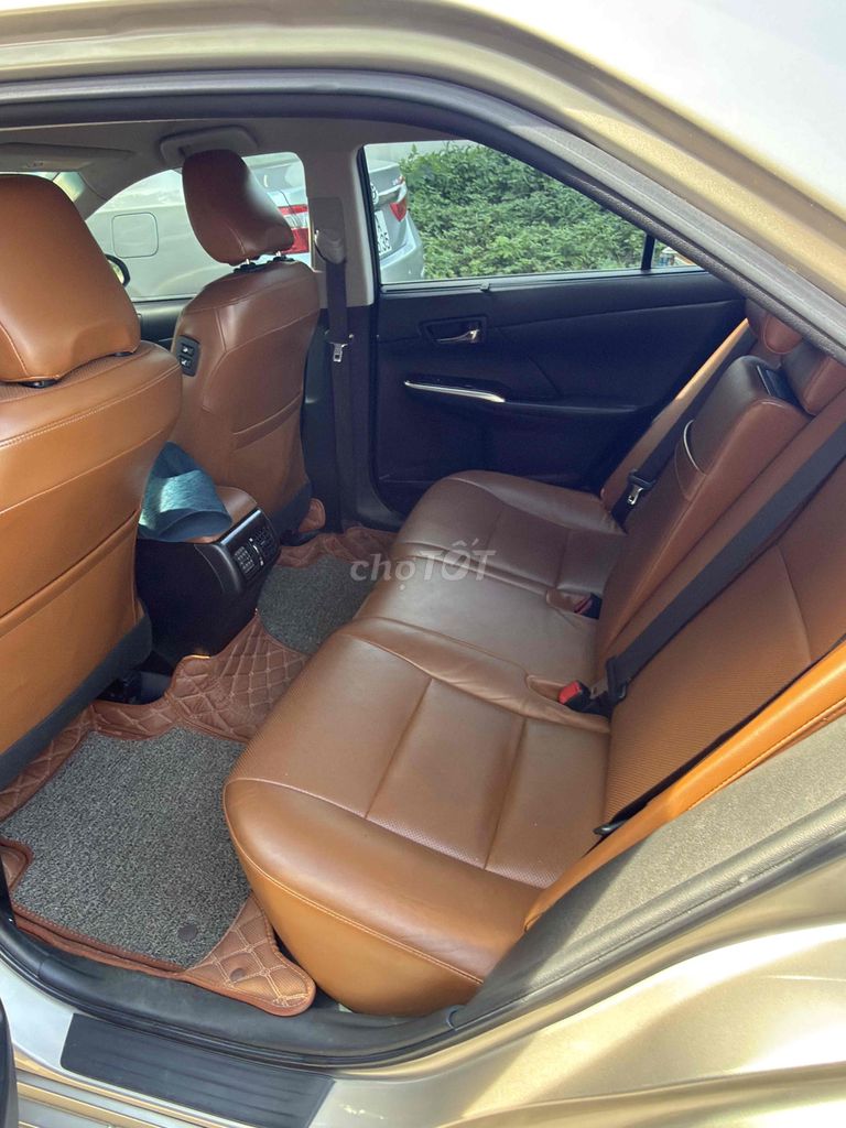 Toyota Camry 2018 2.5Q - 62000 km. Mua bán Ô tô tại Thành phố Biên Hòa Đồng Nai được đăng bởi Nguyễn Thành Đạt hình 2