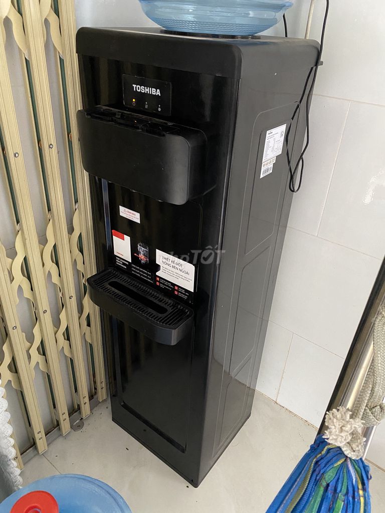 Máy nước nóng lạnh Toshiba RWF-W1917TV Đen. Mua bán Bếp, lò, đồ điện nhà bếp tại Thị xã Tân Uyên Bình Dương được đăng bởi Quý hình 1
