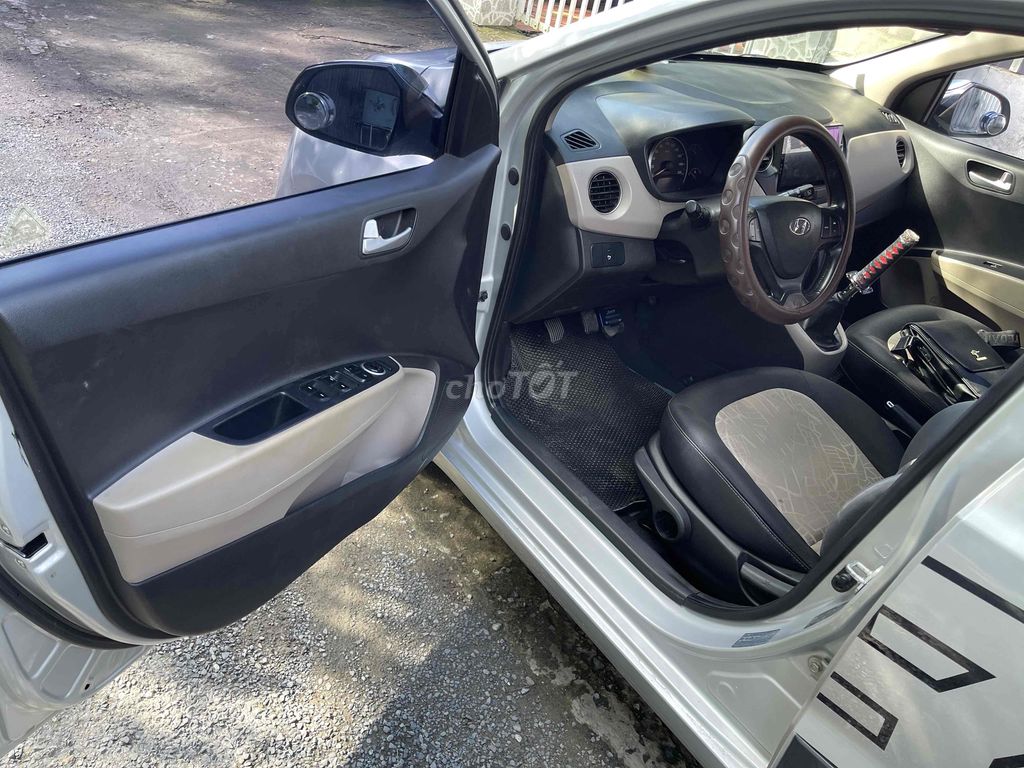Hyundai Grand i10 2014 Grand 1.0 MT - 123456 km. Mua bán Ô tô tại Huyện Lai Vung Đồng Tháp được đăng bởi A an hình 11