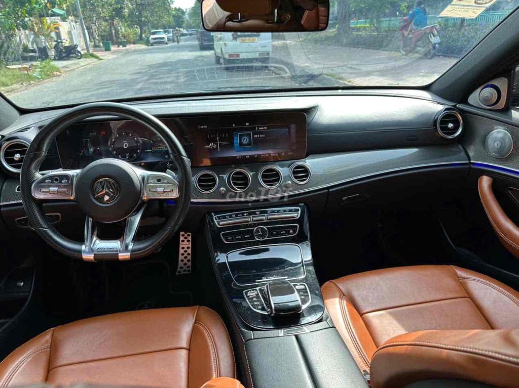 Mercedes-Benz E300 2017 AMG Đen. Mua bán Ô tô tại Quận 7 Tp Hồ Chí Minh được đăng bởi auto thanh tâm  hình 8