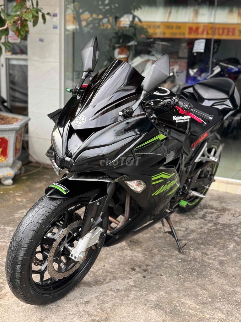 Cần bán Kawasaki Ninja300 2016 Biển 89 9 chủ. Mua bán Xe máy tại Quận Bình Tân Tp Hồ Chí Minh được đăng bởi Việt Motor Bình Tân hình 3