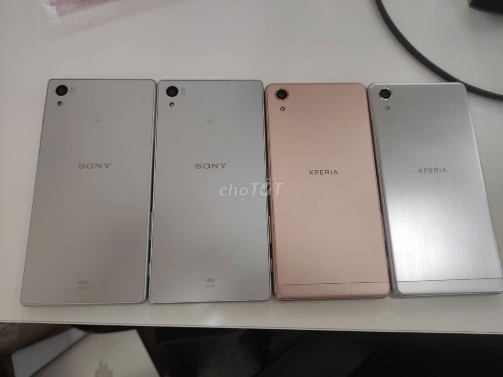 Sony Xperia Bạc, Vàng hồng. Mua bán Điện thoại tại Quận Bắc Từ Liêm Hà Nội được đăng bởi Minh Dũng hình 1