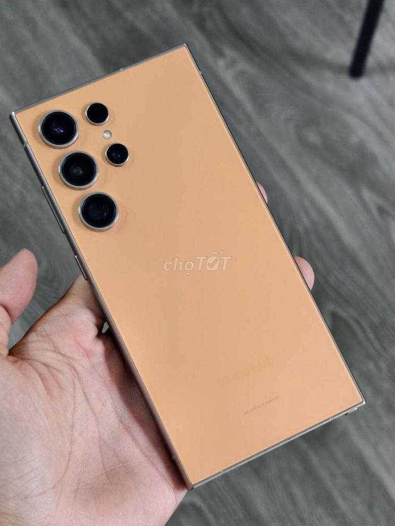 Samsung S24 Ultra 256GB Vàng Việt Nam. Mua bán Điện thoại tại Quận Gò Vấp Tp Hồ Chí Minh được đăng bởi HoangDang hình 1