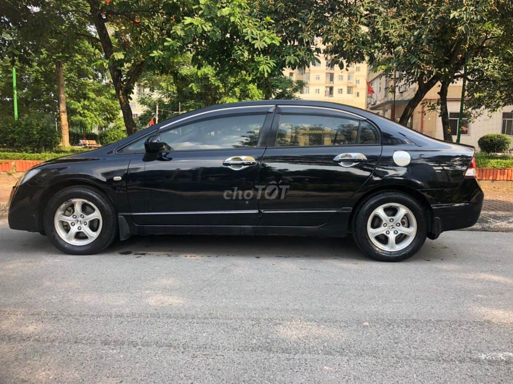 Honda Civic 2009 1.8 AT Đen facelift chạy cực đầm. Mua bán Ô tô tại Quận 12 Tp Hồ Chí Minh được đăng bởi Xuân Trường hình 1