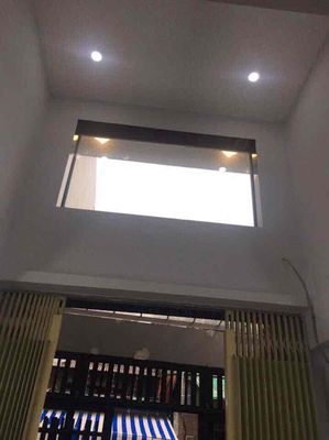 Cần 1 nam ở ghép phòng ban công , máy lạnh đường Âu Cơ , Q.Tân Bình