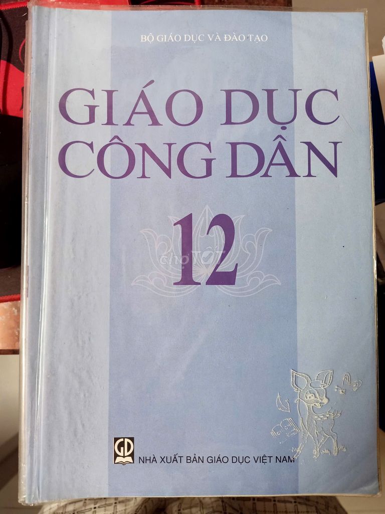 Sách giáo khoa Giáo dục công dân 12