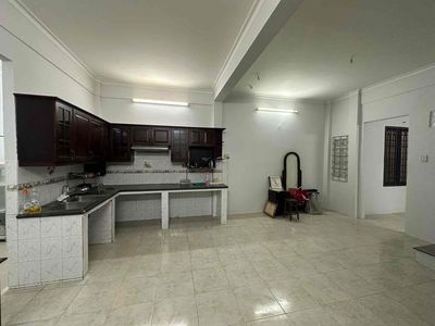 Townhouse 75 m² · 3 bed · Đường số 2
