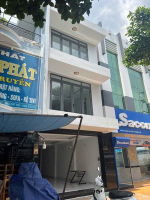 Bán nhà mặt tiền đường Tô Ngọc Vân, Thủ Đức. Mua bán văn phòng, mặt bằng kinh doanh tại Thành phố Thủ Đức Tp Hồ Chí Minh được đăng bởi Đan Đan