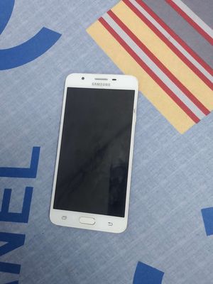Điện thoại Samsung J7