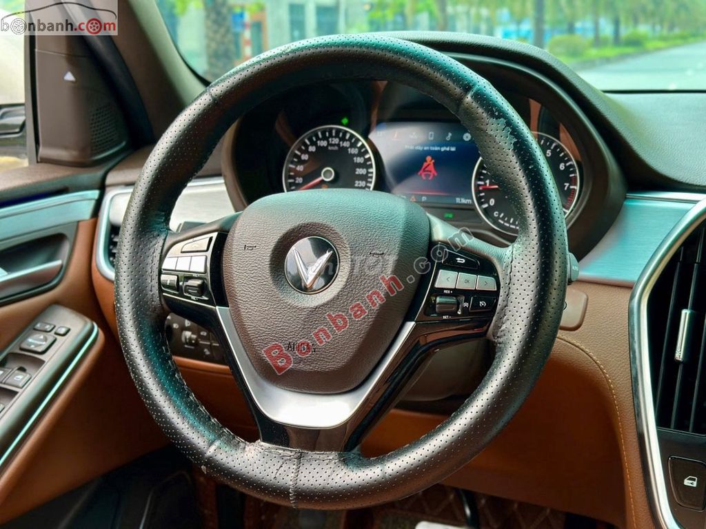 Xe VinFast Lux SA 2.0 Plus 2.0 AT 2020. Mua bán Ô tô tại Quận Nam Từ Liêm Hà Nội được đăng bởi Lý Đức Thắng hình 2