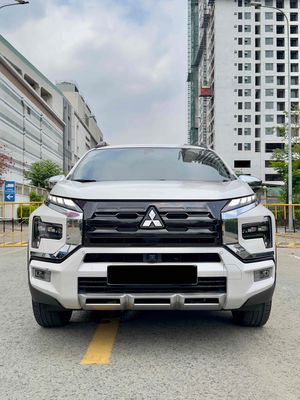 Mitsubishi Xpander Cross 2025 Trắng 11.000 km