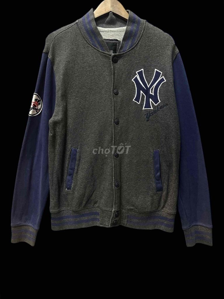 Áo khoác MLB XL Xám, Xanh dương Unisex. Mua bán Quần áo tại Thành phố Mỹ Tho Tiền Giang được đăng bởi Đọc phần giới thiệu giúp mình nhé hình 1