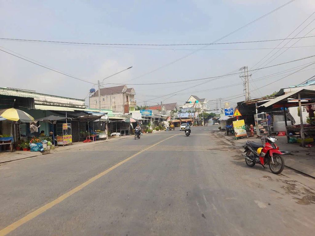 Hàng thơm, 310m2 đất có 170m2 thổ cư đường xe tải 832 chỉ 1.1 tỷ. Mua bán đất tại Huyện Tân Trụ Long An được đăng bởi Hùng Lê hình 5