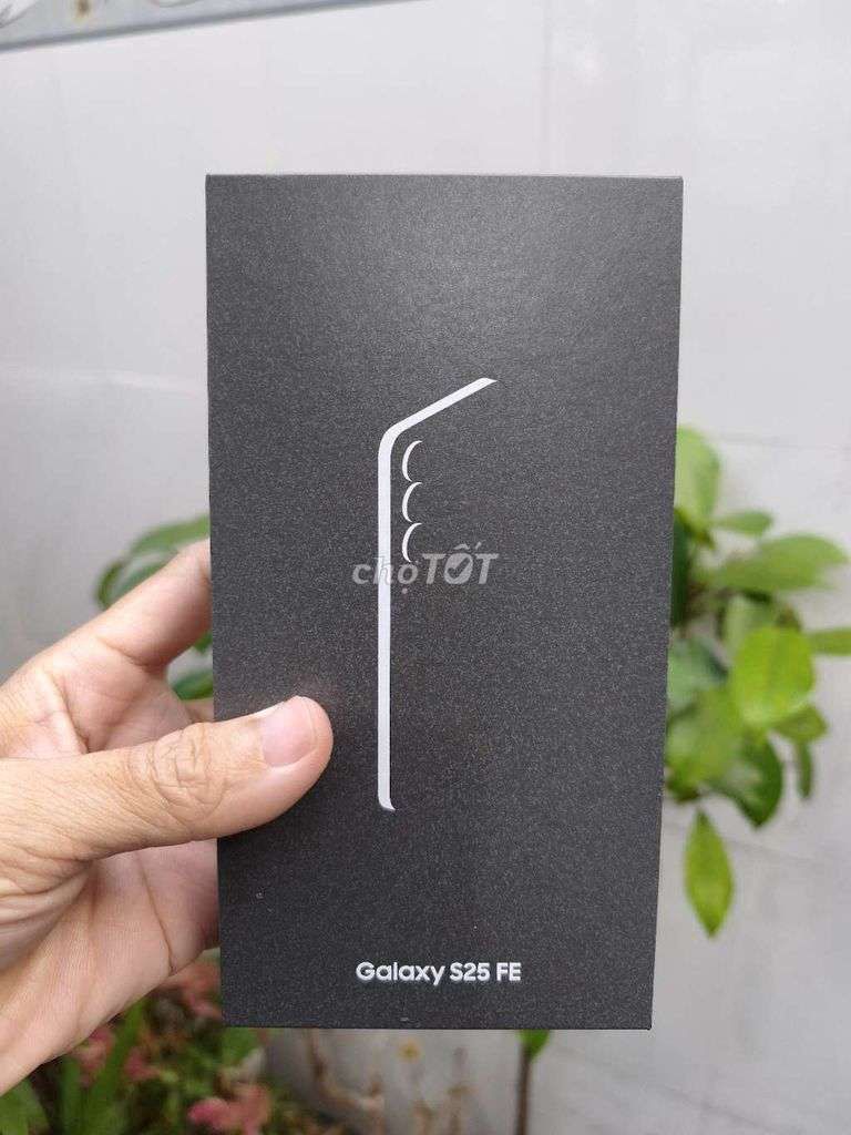 Samsung S25 FE chính hãng 8/128. Mua bán Điện thoại tại Quận Ninh Kiều Cần Thơ được đăng bởi RED DRAGON ONLINE SHOP hình 1