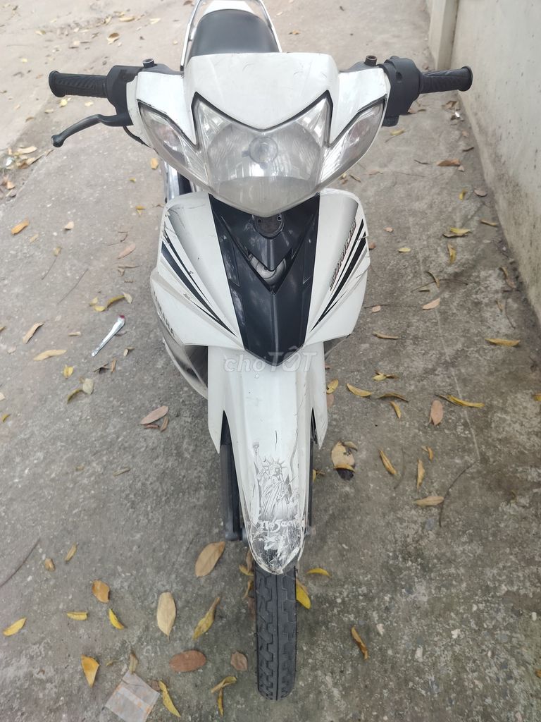 Yamaha Sirius 2011 Белый. Госномер 29x