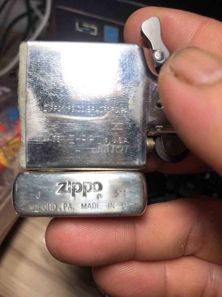 Zippo chính hãng mạ bạc XI la mã ( 1995)
