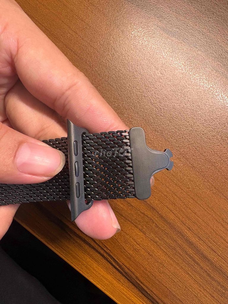 Apple Watch Milanese Loop Đen M. Mua bán Thiết bị đeo thông minh tại Thành phố Thủ Đức Tp Hồ Chí Minh được đăng bởi Nguyễn Hoàng Sang hình 1