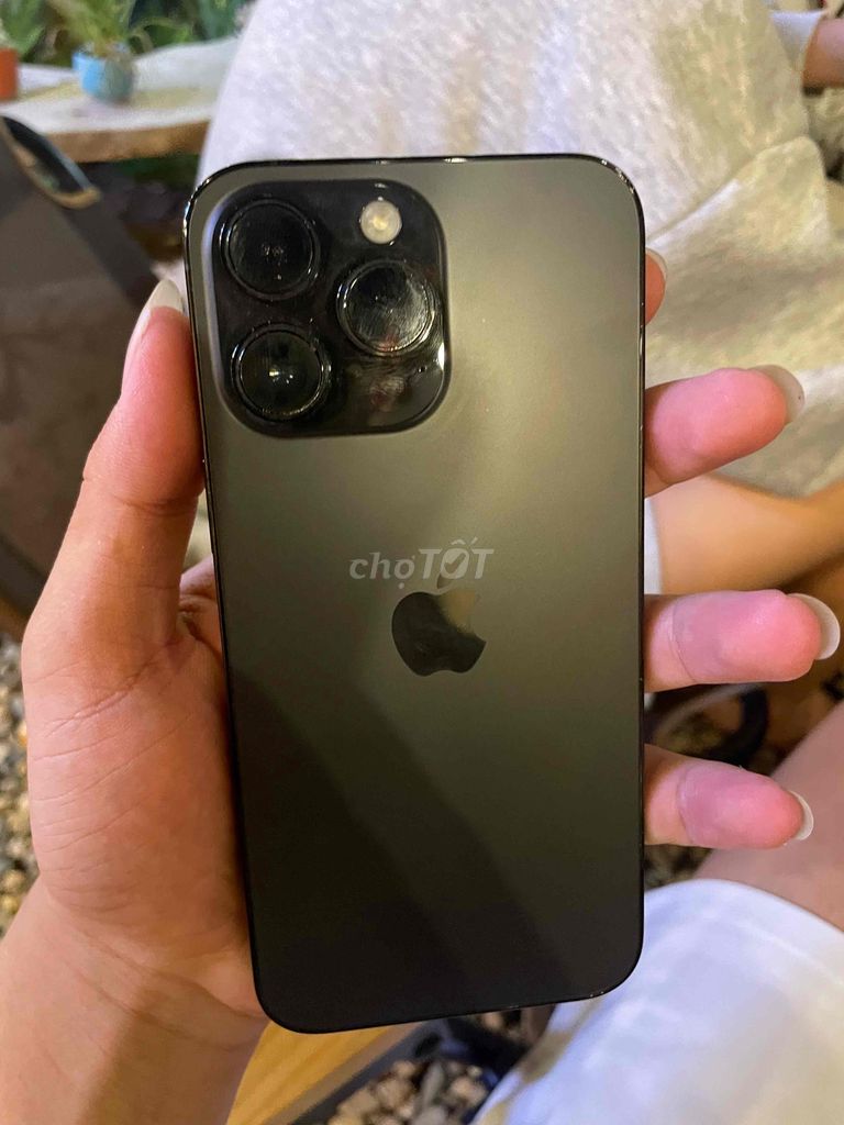Apple iPhone 14 Pro Max Đen Đã dùng. Mua bán Điện thoại tại Huyện Cư Jút Đắk Nông được đăng bởi Huy Hoàng hình 1