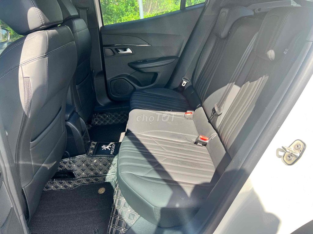 Peugeot 2008 2021 1.2 GT-Line - 62.000km Hãng. Mua bán Ô tô tại Quận Cái Răng Cần Thơ được đăng bởi Xe Hơi Cần Thơ hình 8