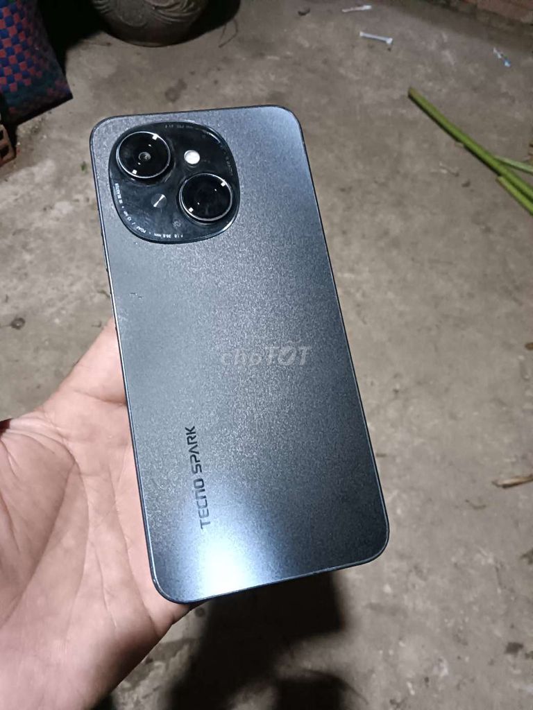 Tecno Spark Go 1 64GB Đen. Mua bán Điện thoại tại Huyện Vũng Liêm Vĩnh Long được đăng bởi trí  hình 1