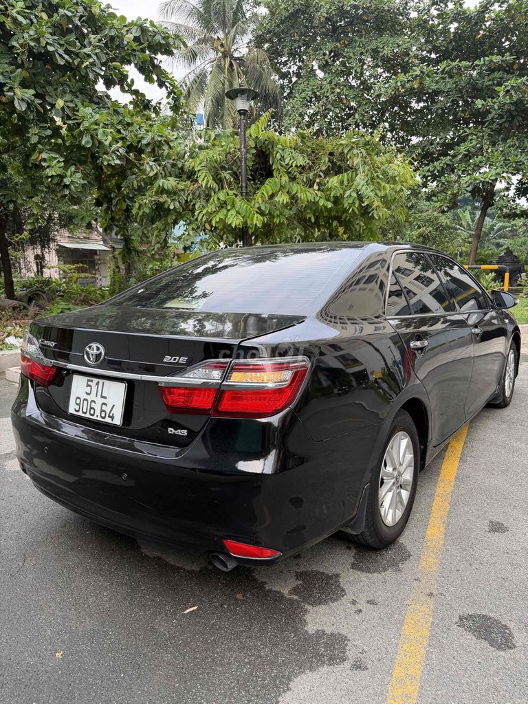 Toyota Camry 2.0E 2016 Đen 131.000km