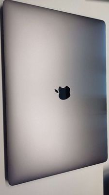MacBook Pro 2019 như mới 16-inch i9 16GB 1TB. Mua bán Laptop tại Quận 7 Tp Hồ Chí Minh được đăng bởi Duc Pham